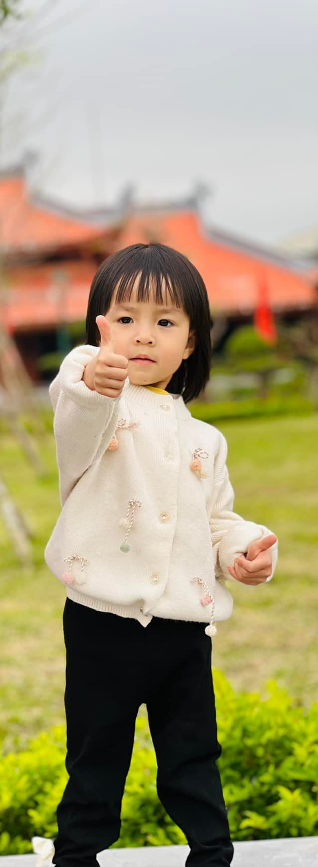 Girls’ Cream Cardigan Sweater – Pastel Pom-Pom Decoration