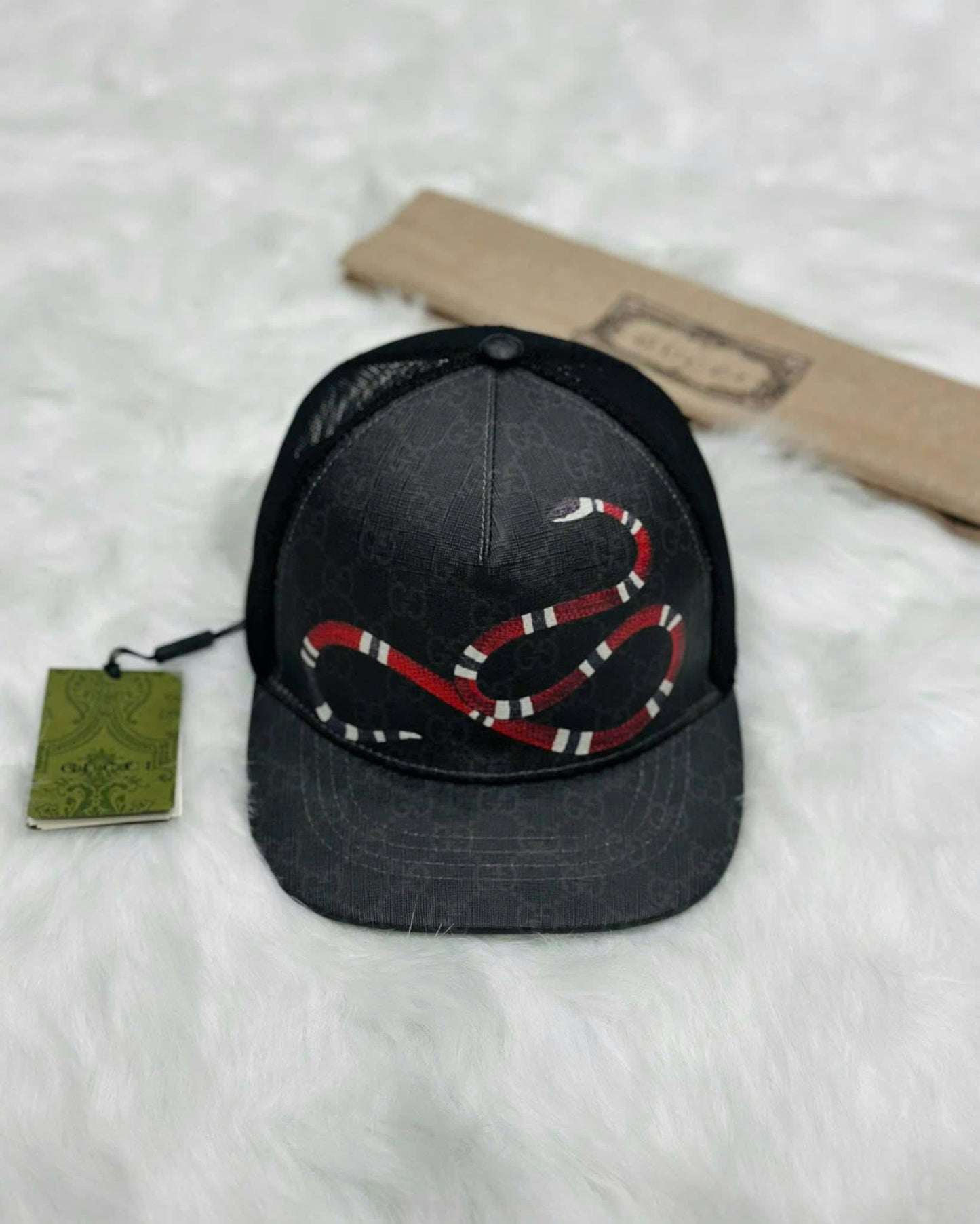 Gucci snake cap Johnathan Smith